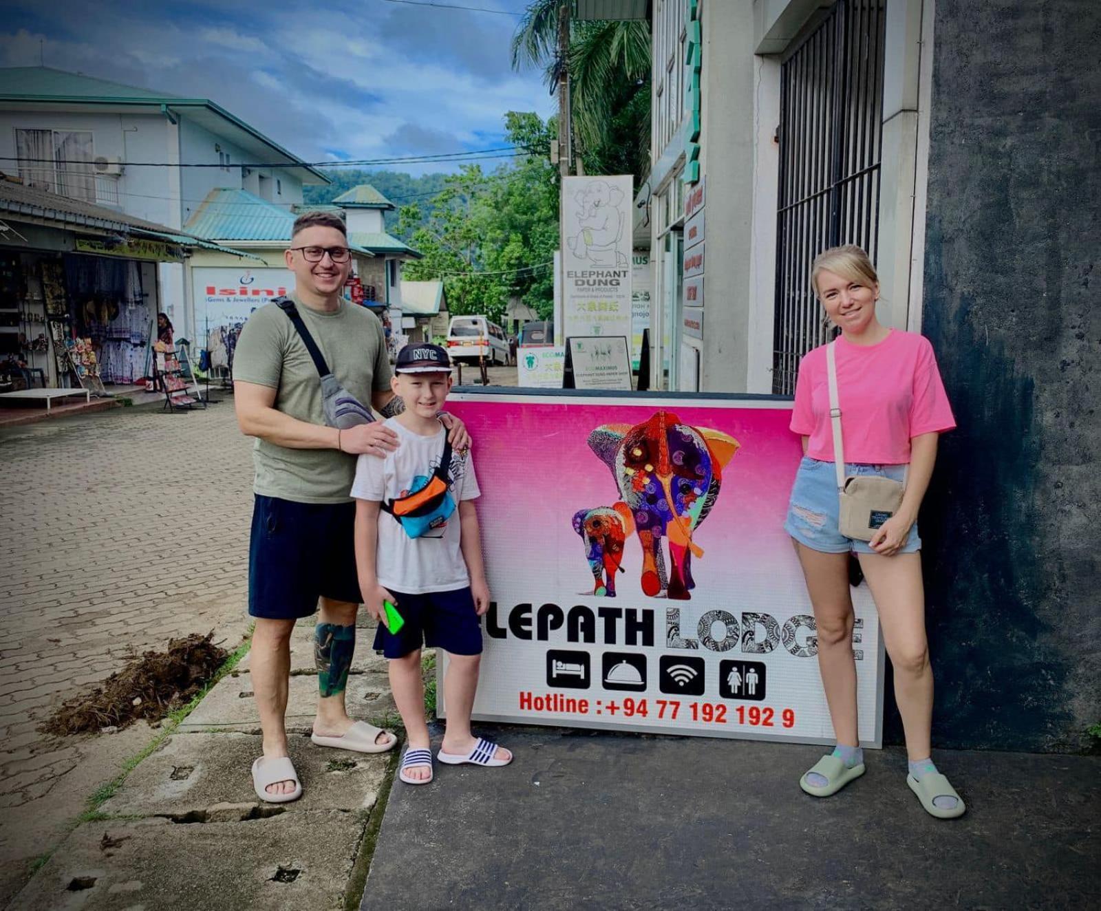 Elepath Lodge- Pinnawala Pinnawala  Buitenkant foto